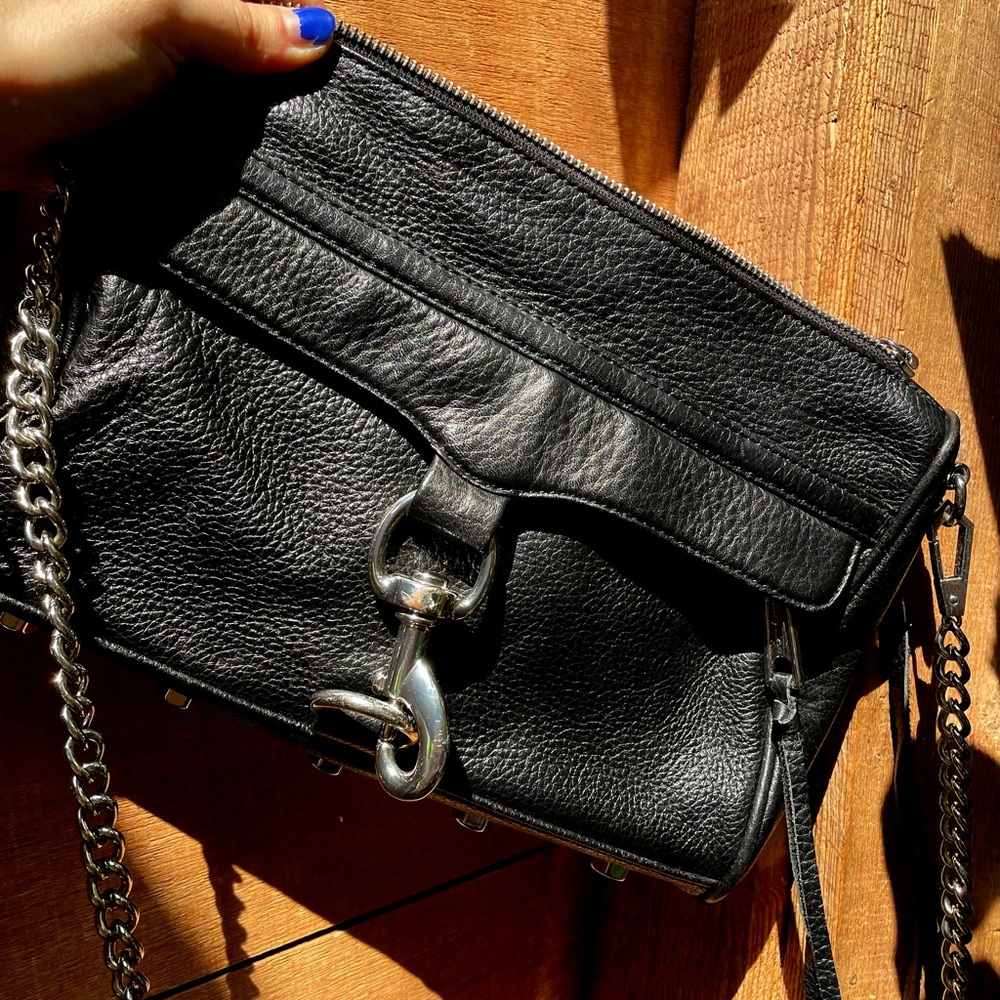 Rebecca Minkoff Crossbody-Clutch 🖤